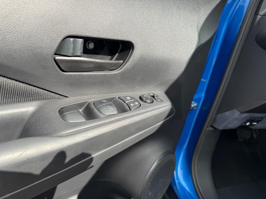 Used 2022 Nissan Kicks S FWD image 15