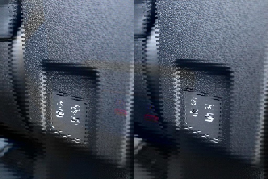 New 2026 Mitsubishi Eclipse Cross SE image 9