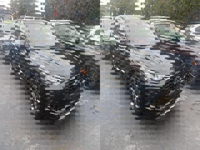 Used 2023 Ford Escape ST-Line image 3