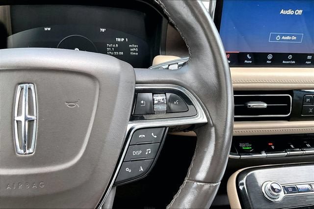 Used 2023 Lincoln Nautilus Reserve AWD/4WD image 21