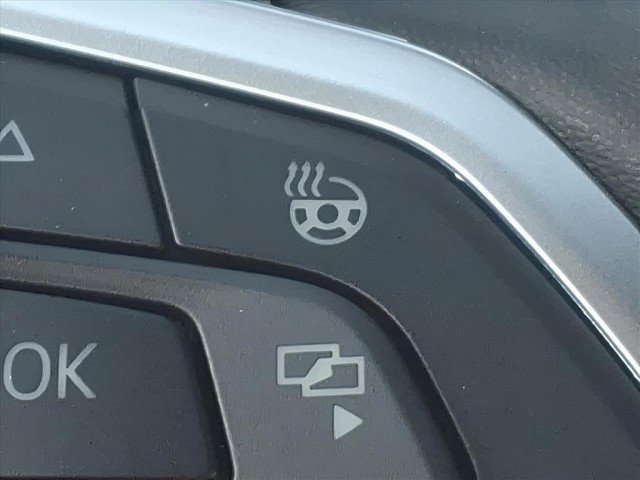 New 2026 Volkswagen Atlas Cross Sport SE image 19