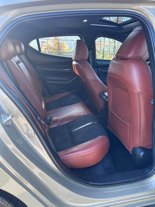 Used 2024 MAZDA MAZDA3 s image 19