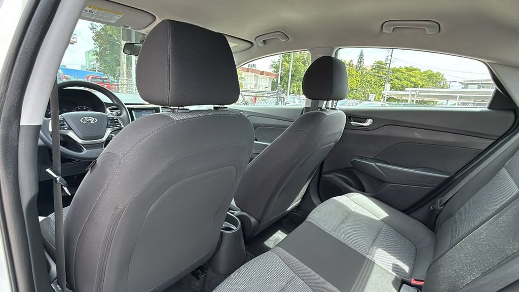 Used 2021 Hyundai Accent SE FWD image 26