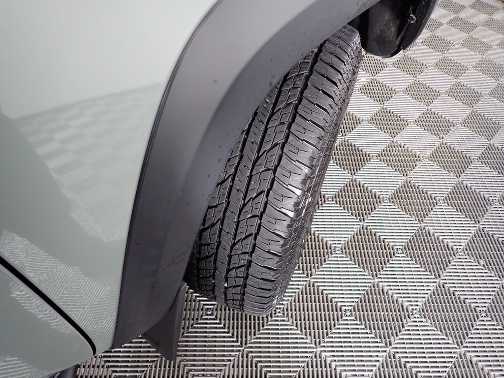 Used 2023 Toyota Tacoma TRD Off-Road image 34