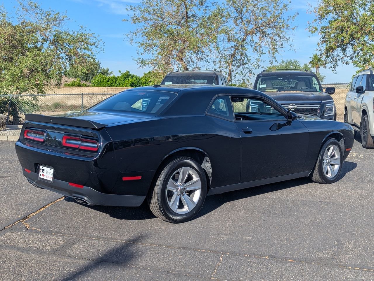 Used 2023 Dodge Challenger SXT image 8