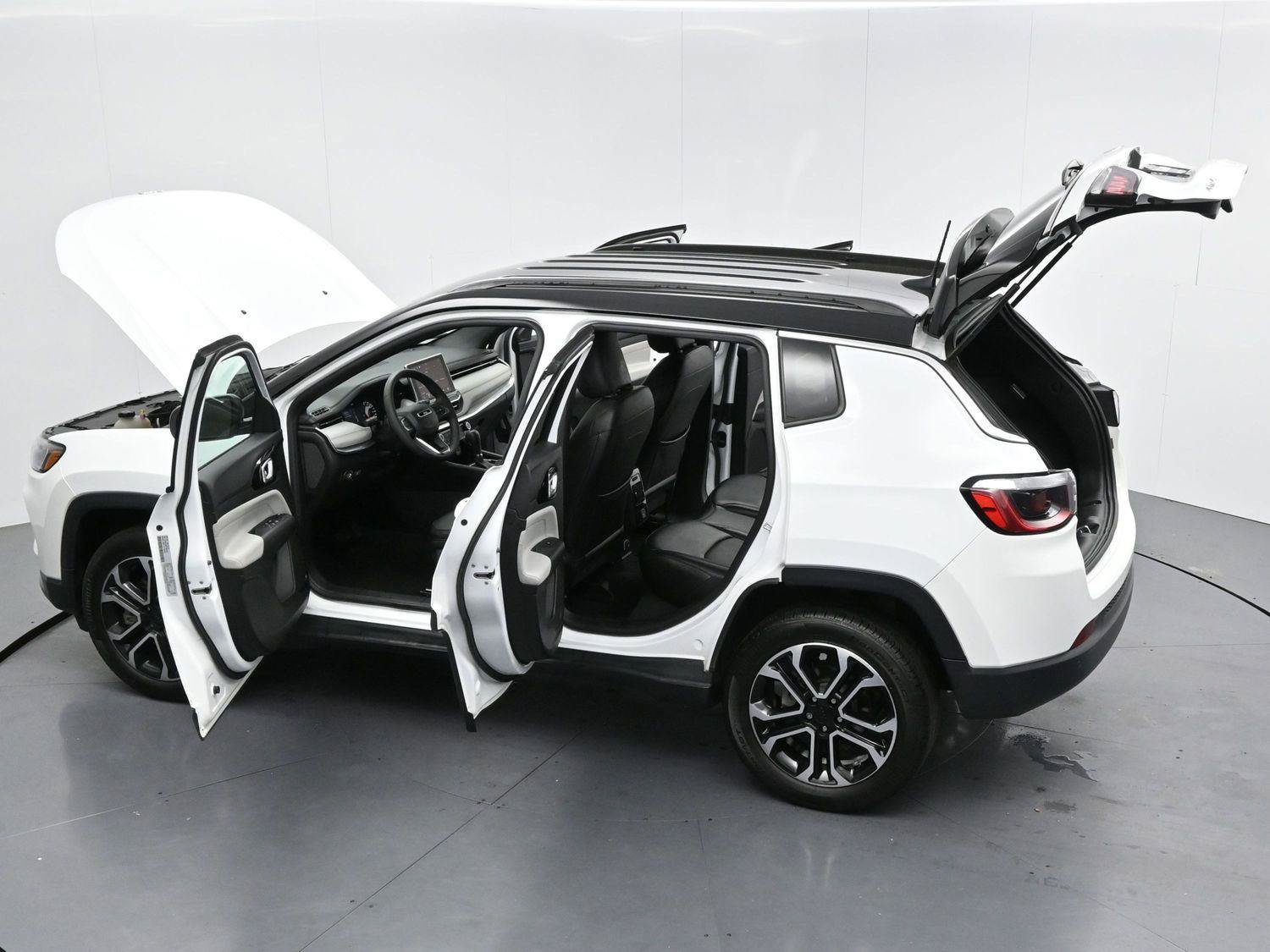 Used 2023 Jeep Compass Limited AWD/4WD image 40