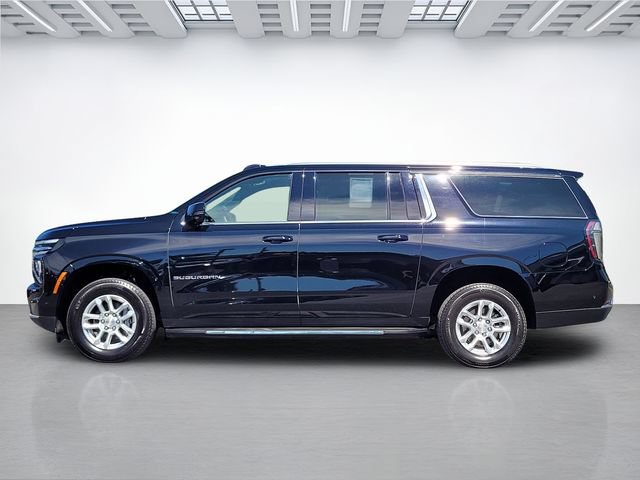 Used 2026 Chevrolet Suburban LT w/ Comfort Package AWD/4WD image 7