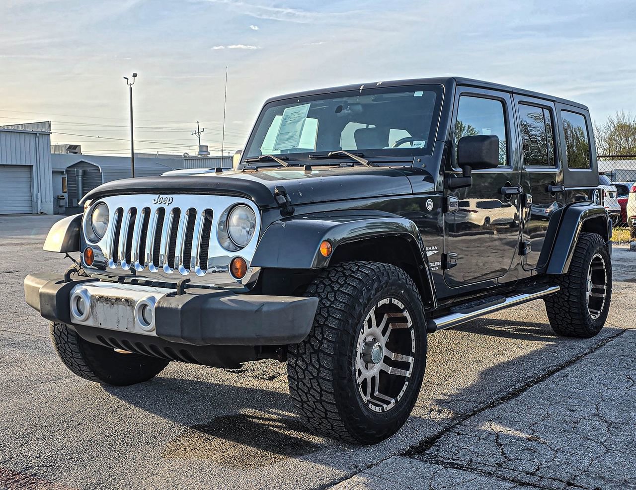 Used 2010 Jeep Wrangler Unlimited Sahara w/ Dual Top Group image 3