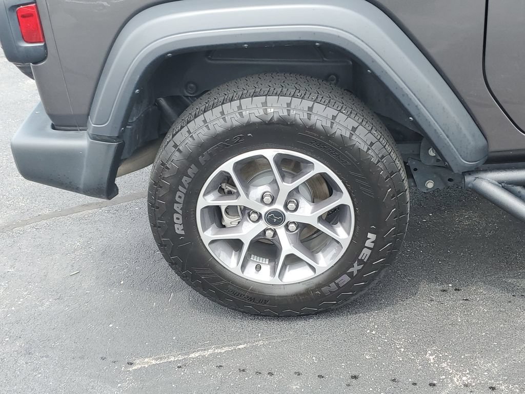 Certified 2024 Jeep Wrangler Sport AWD/4WD image 5