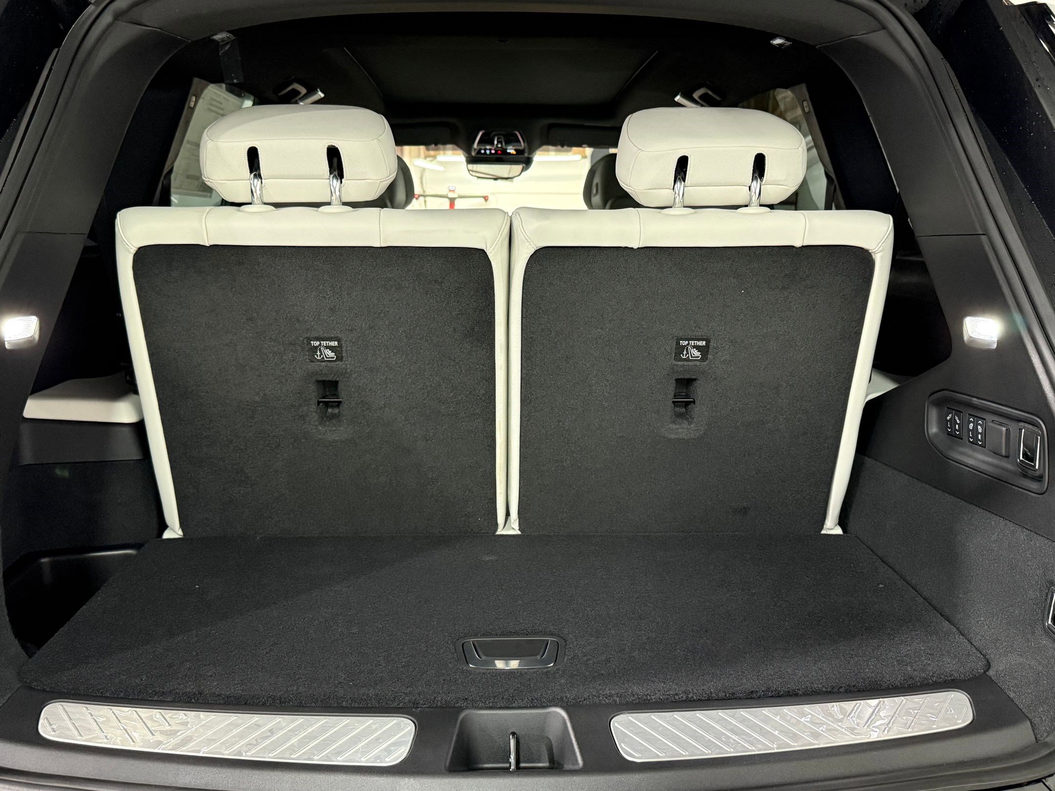 New 2026 Cadillac Vistiq Luxury image 45