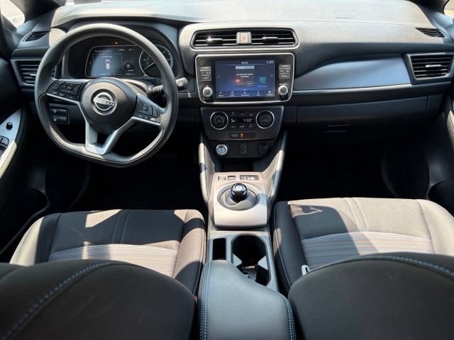 Used 2025 Nissan Leaf S FWD image 31