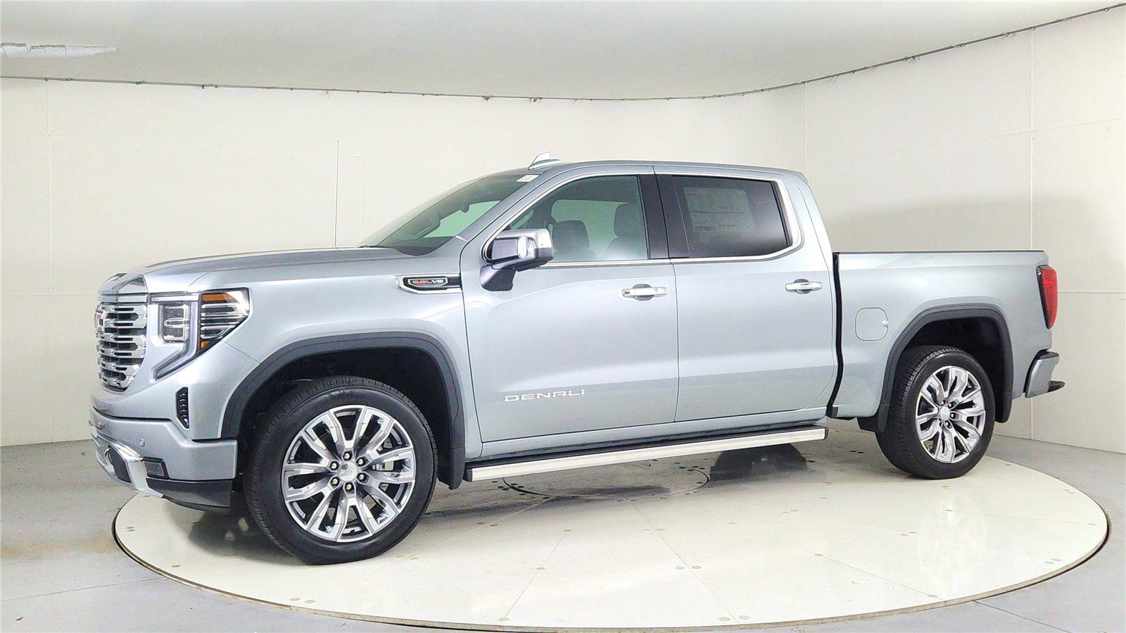 New 2026 GMC Sierra 1500 Denali image 3