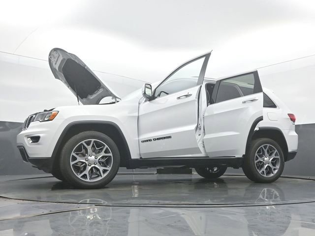 Used 2021 Jeep Grand Cherokee Limited image 57