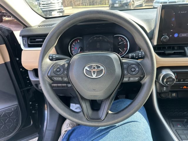 Used 2023 Toyota RAV4 XLE w/ Convenience Package image 36
