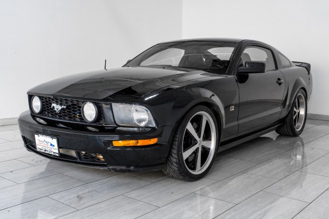 Used 2008 Ford Mustang GT image 4