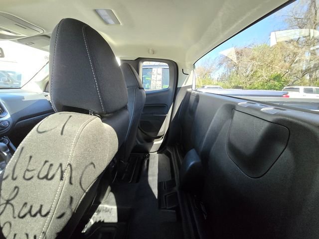 Used 2022 Chevrolet Colorado LT w/ Fleet Safety Package image 12