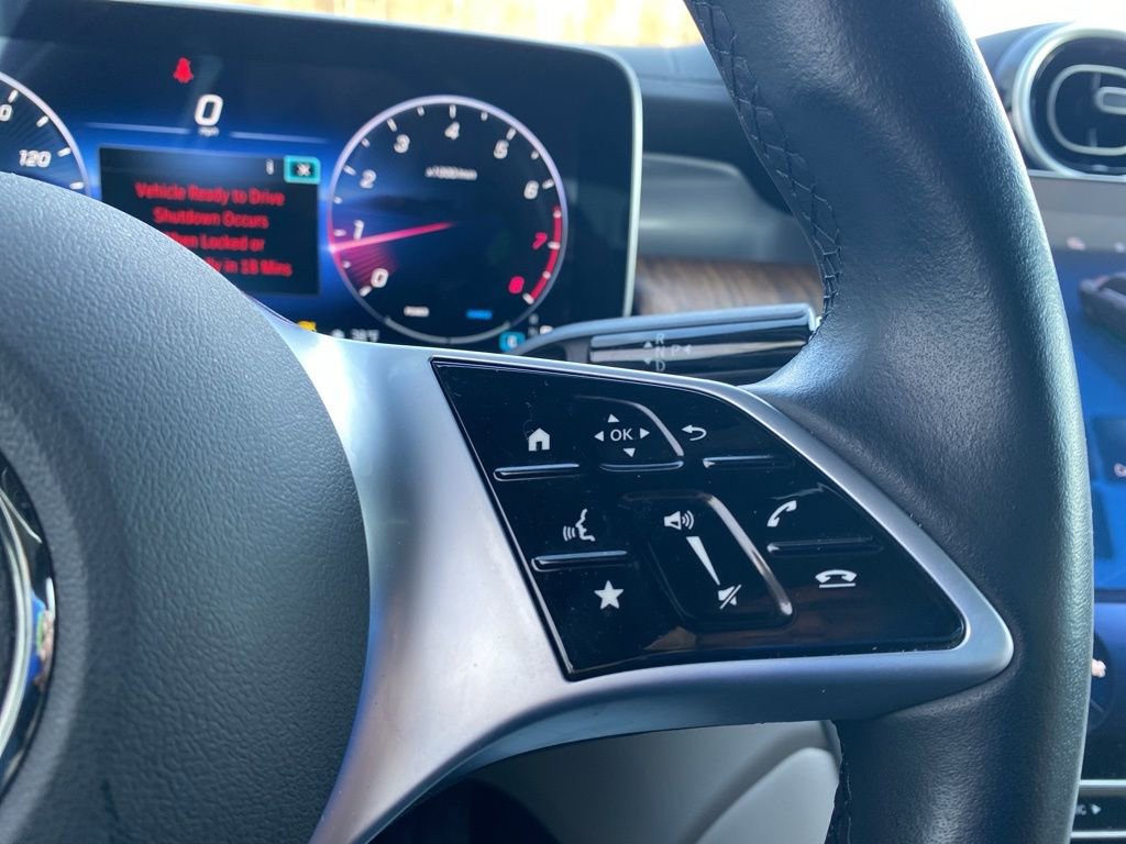 Used 2024 Mercedes-Benz GLC 300 4MATIC image 15