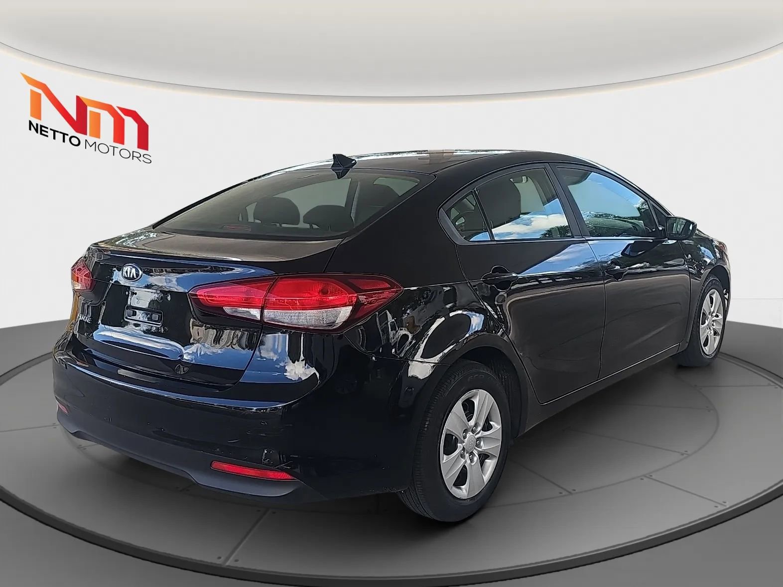 Used 2018 Kia Forte LX FWD image 5
