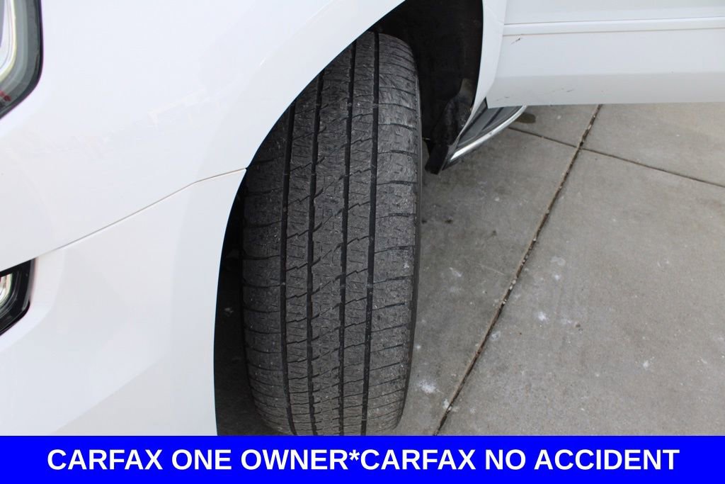 Used 2018 Chevrolet Suburban Premier image 13