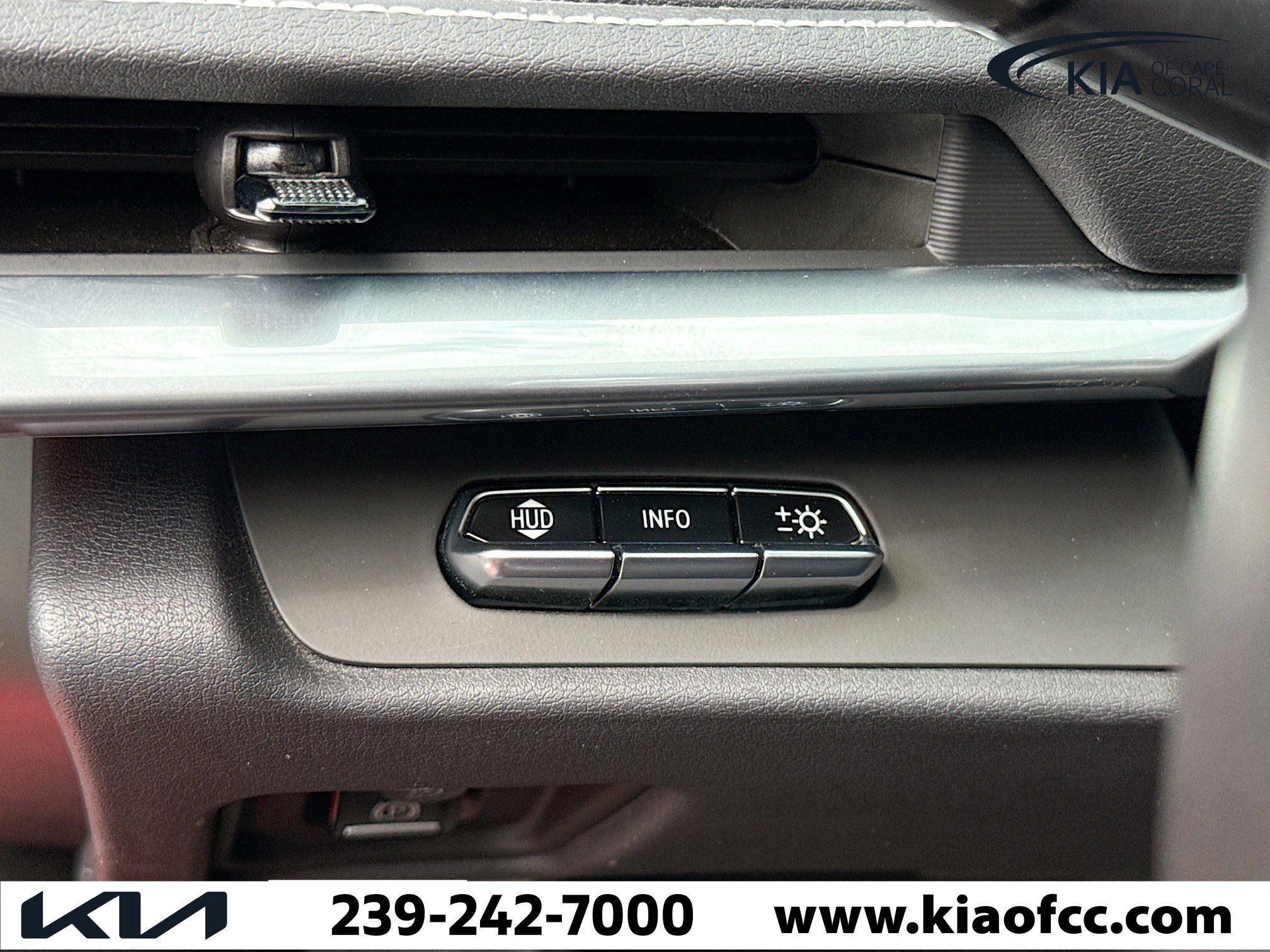 Used 2025 Chevrolet Corvette E-Ray image 31