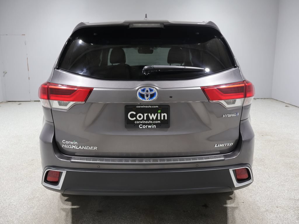 Used 2017 Toyota Highlander Limited w/ Protection Package #3 AWD/4WD video 3