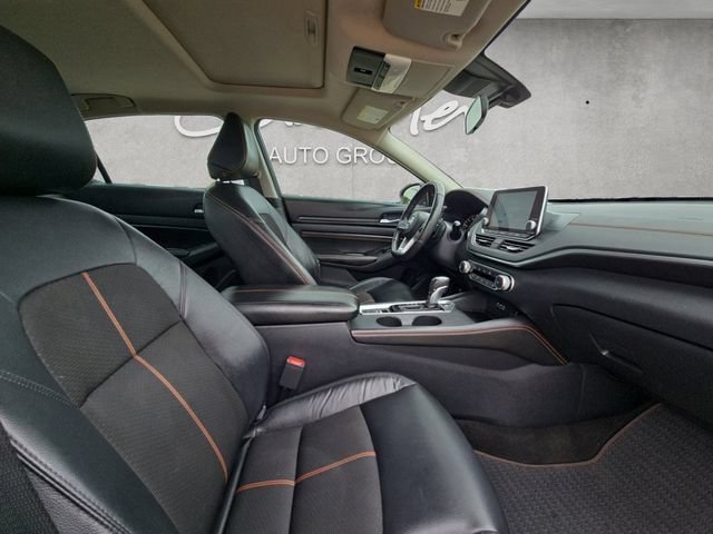 Used 2022 Nissan Altima 2.5 SR w/ Midnight Edition Package AWD/4WD image 24