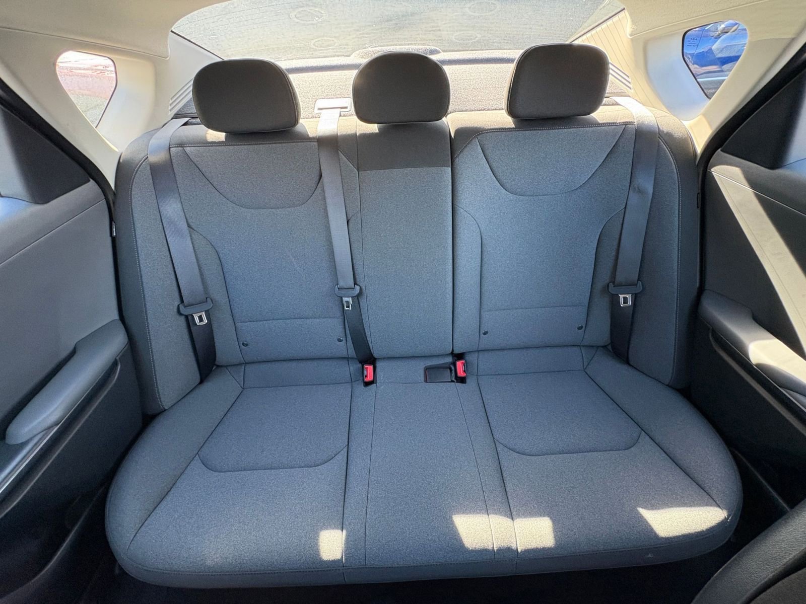 Used 2025 Kia K4 FWD image 36