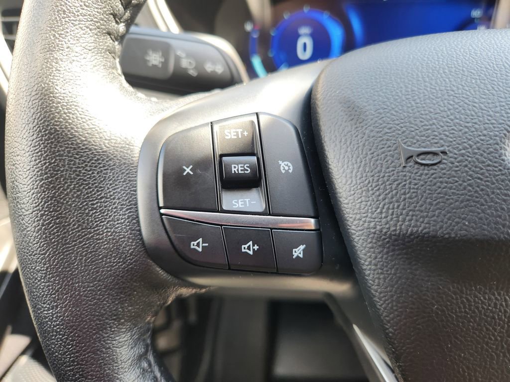 Used 2020 Ford Escape SE Sport image 33