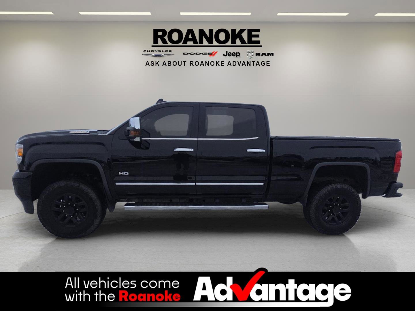 Used 2017 GMC Sierra 2500 Denali w/ Duramax Plus Package image 4