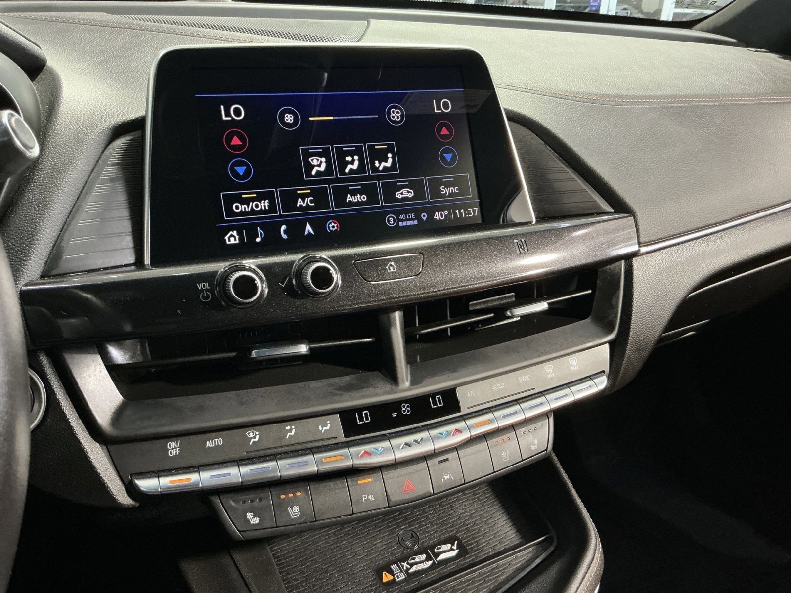 Used 2021 Cadillac CT4 Premium Luxury image 29