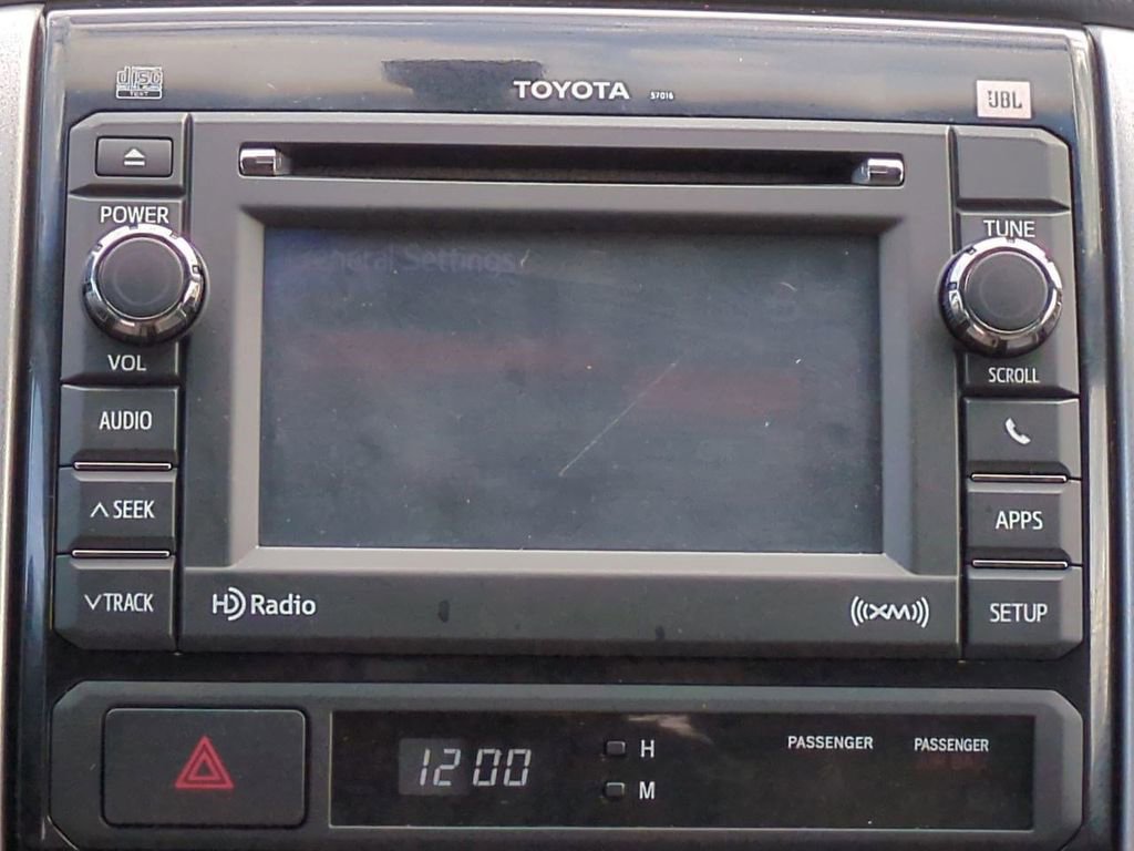 Used 2012 Toyota Tacoma PreRunner image 18