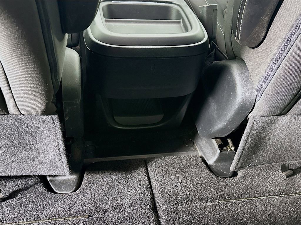 Used 2019 Chrysler Pacifica Touring Plus w/ Advanced Safetytec Group image 30