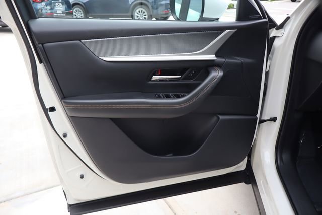 Used 2024 MAZDA CX-90 Plug-In Hybrid w/ Premium Plus AWD/4WD image 28