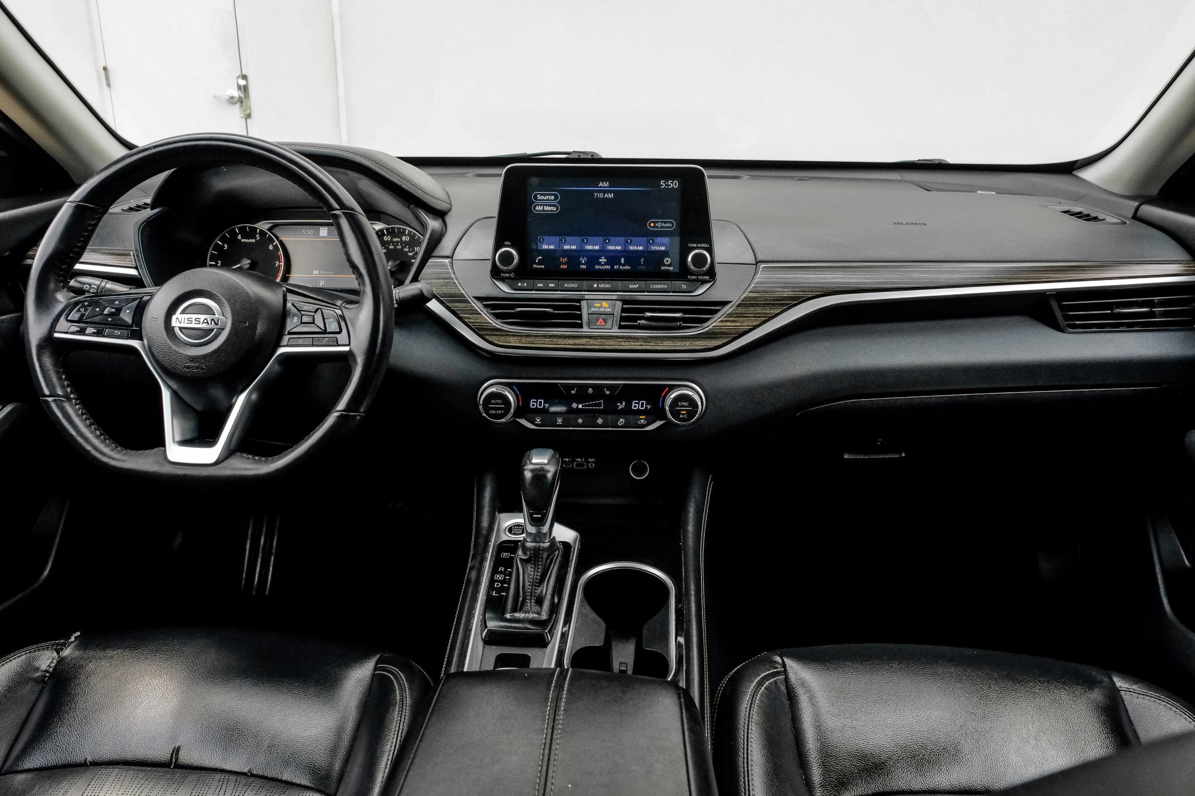 Used 2020 Nissan Altima 2.5 Platinum FWD image 22