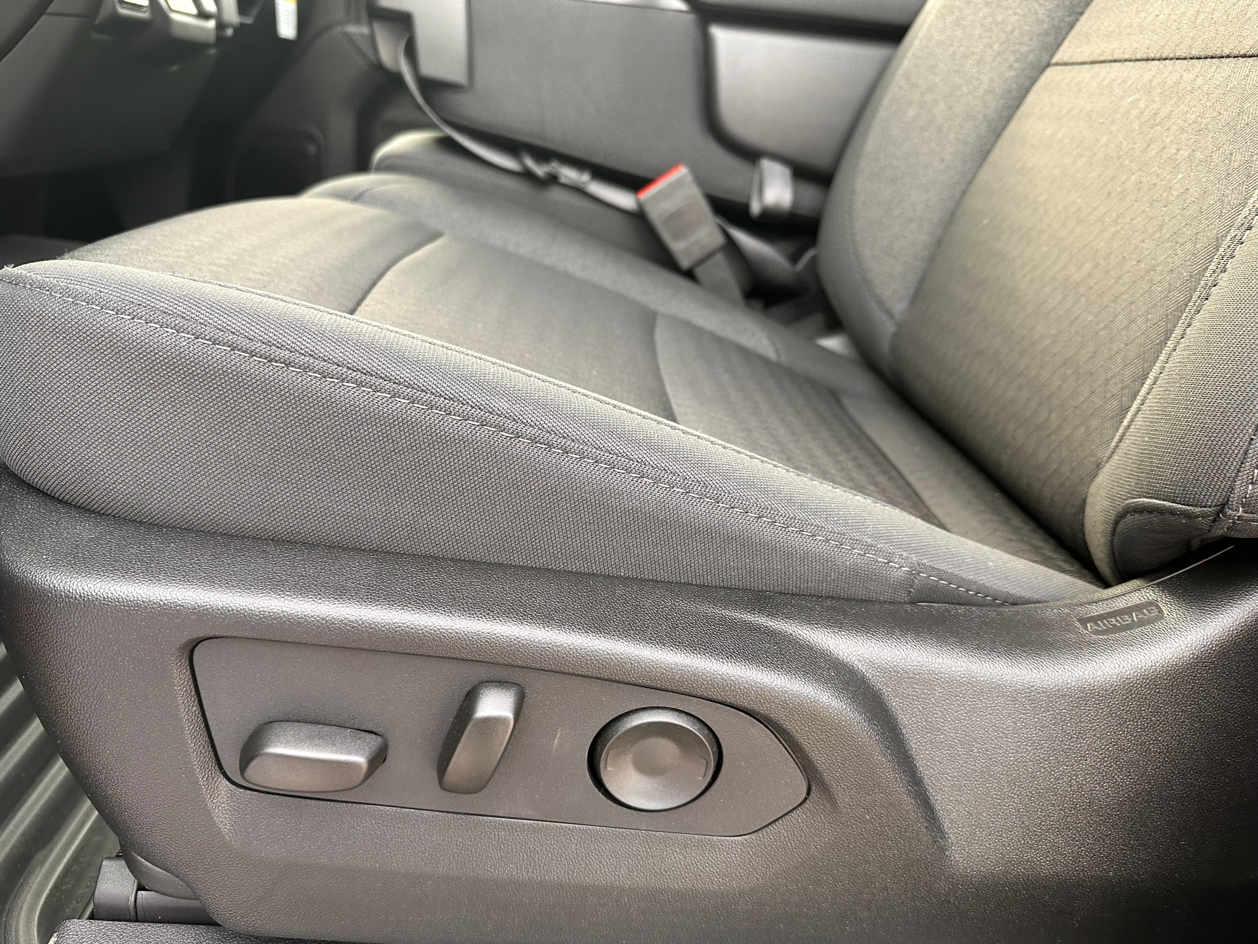 New 2025 Chevrolet Silverado 2500 Custom w/ Custom Convenience Package image 10