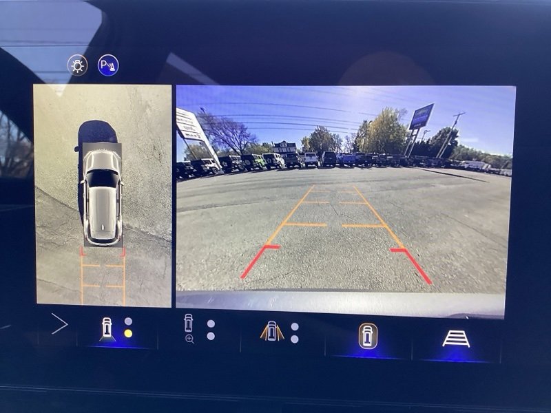 New 2026 Chevrolet Equinox LT w/ Safety and Technology Package image 41