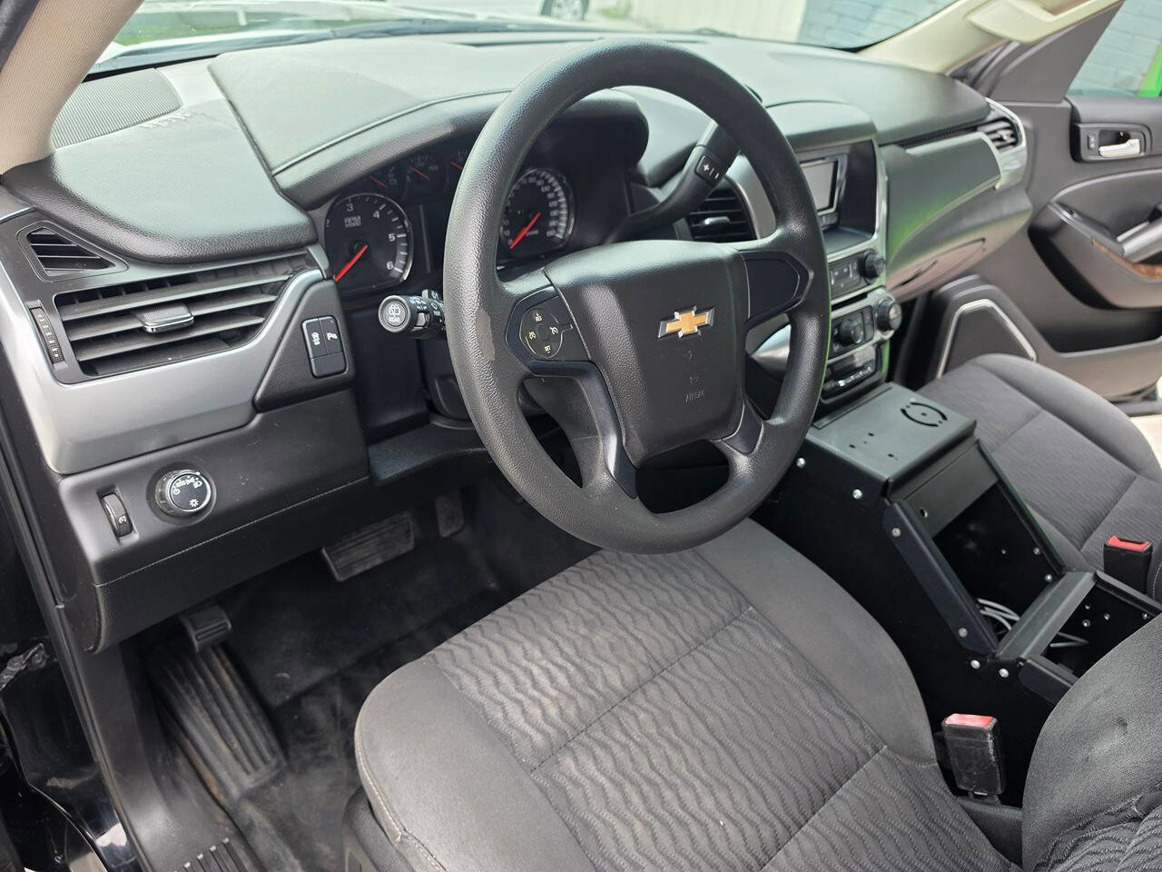 Used 2016 Chevrolet Tahoe 2WD w/ Remote Keyless Entry Package image 32