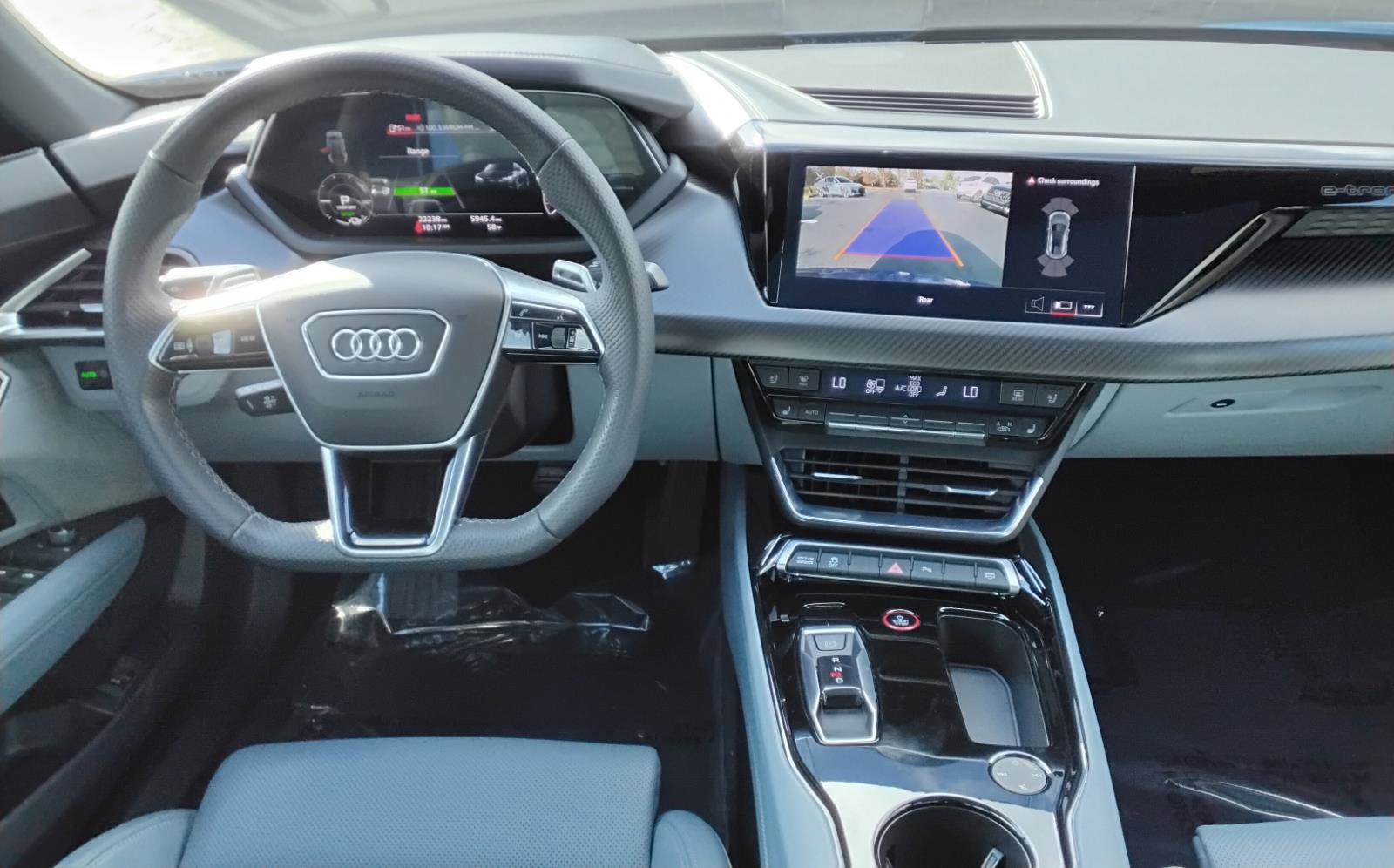 Used 2022 Audi e-tron GT Premium Plus w/ Performance Package image 21