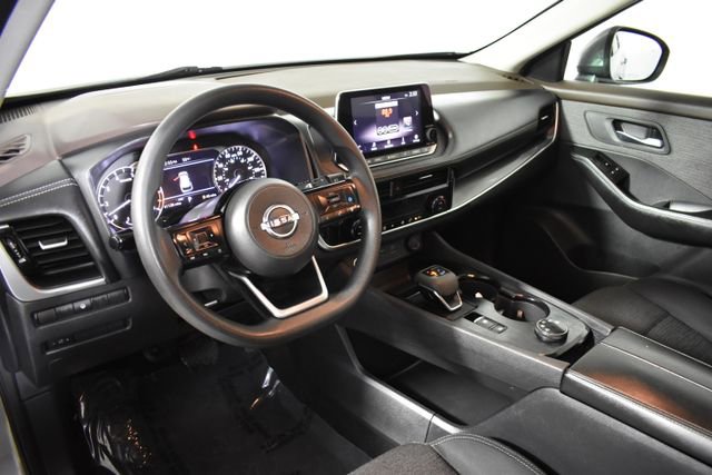 Used 2022 Nissan Rogue SV AWD/4WD image 11