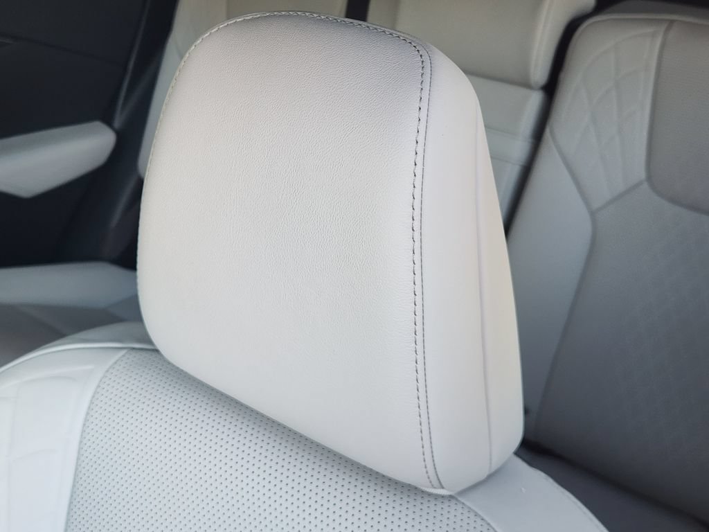 Used 2026 Lexus RX 350 Premium Plus w/ Accessory Package (Z1) FWD image 24