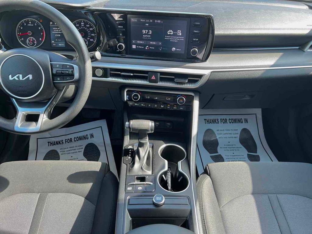 Used 2023 Kia K5 LXS image 23