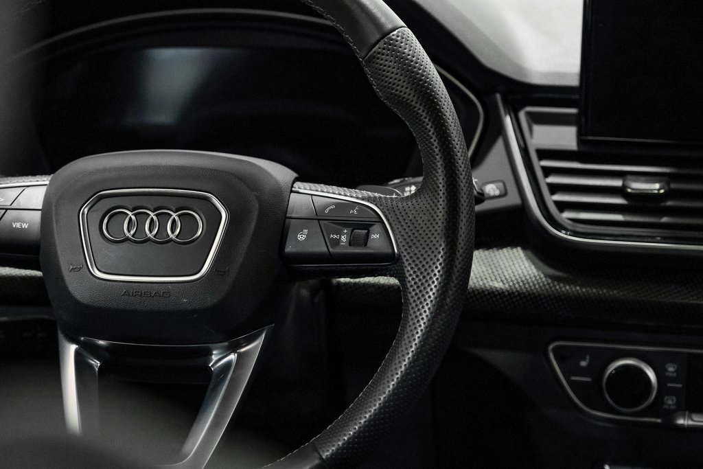 Used 2022 Audi SQ5 Premium Plus w/ Premium Plus Package image 17
