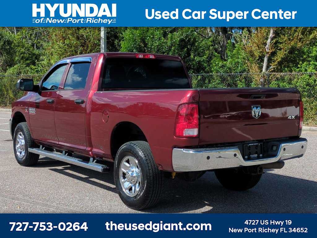 Used 2018 RAM 3500 Tradesman w/ Chrome Appearance Group AWD/4WD image 4