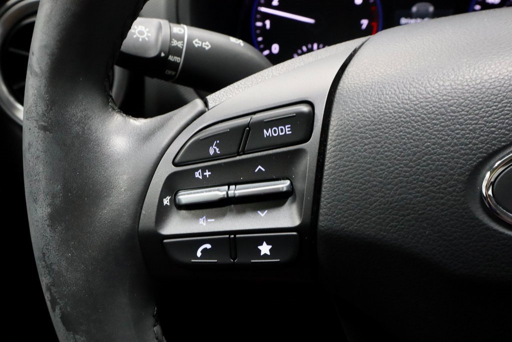 Certified 2023 Hyundai Kona SEL w/ Convenience Package image 26