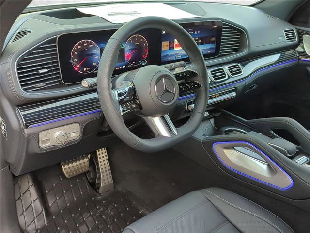 New 2026 Mercedes-Benz GLS 580 4MATIC image 3