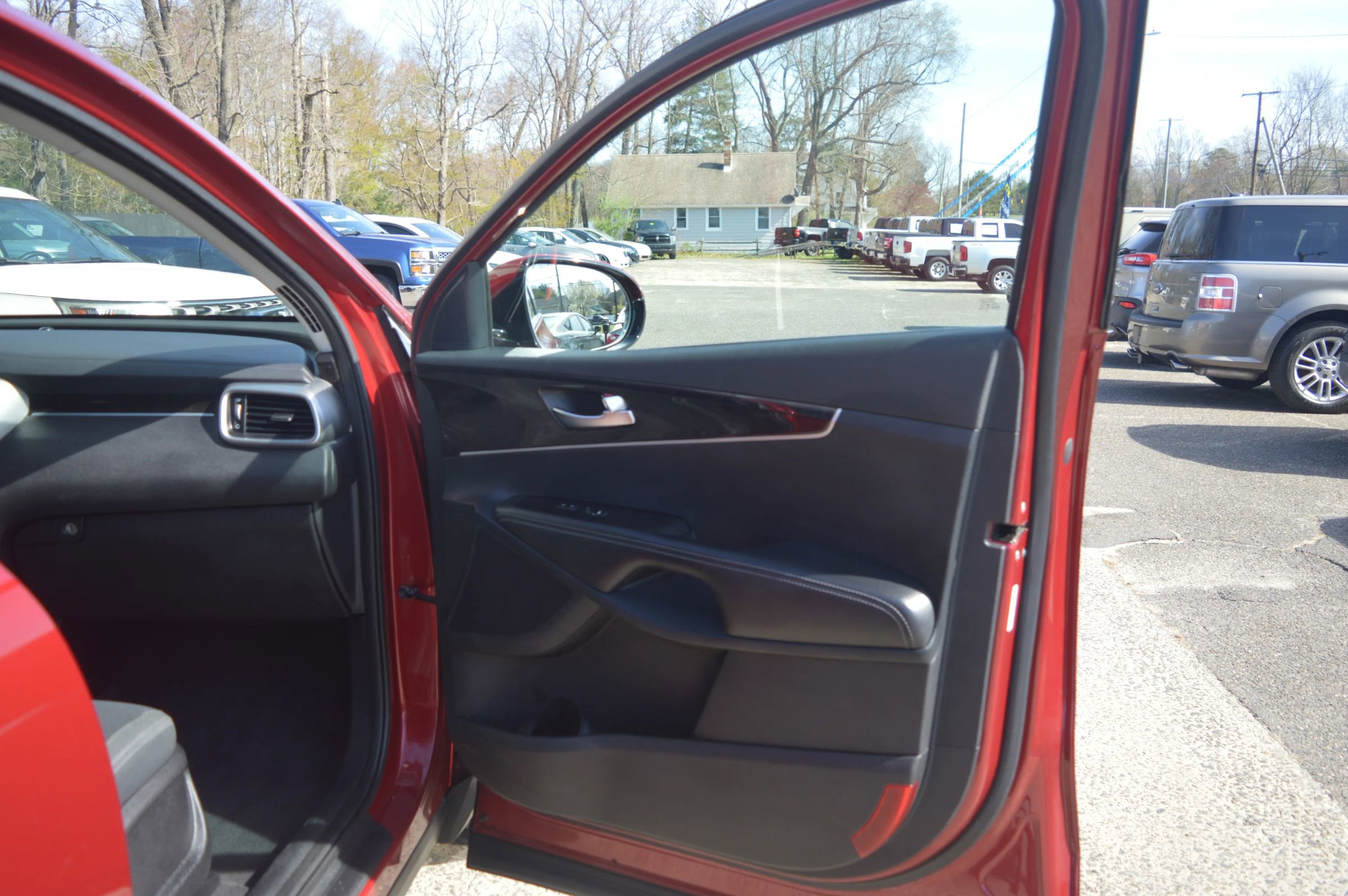 Used 2016 Kia Sorento LX w/ LX Convenience Package image 27