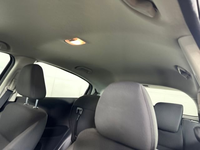 Used 2020 Honda HR-V LX image 12