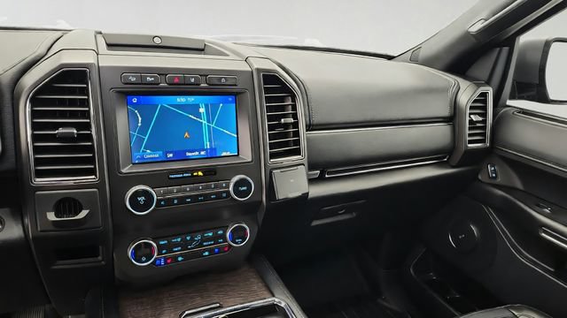 Used 2020 Ford Expedition Max Limited AWD/4WD image 19