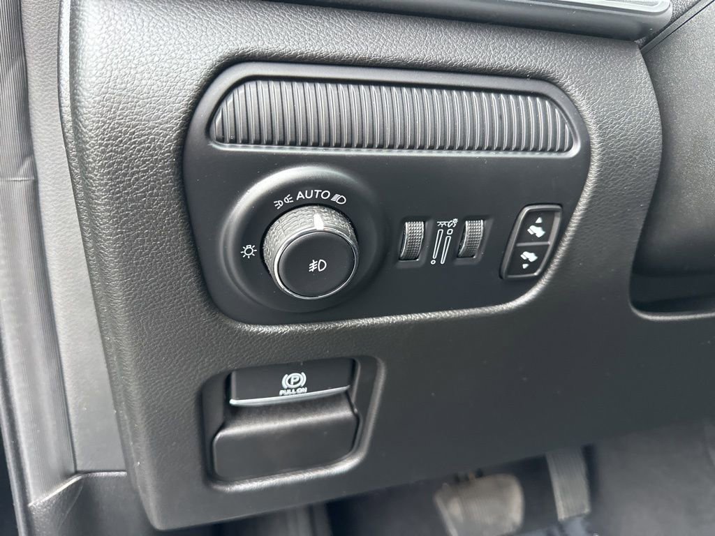Used 2024 Jeep Wagoneer Series II AWD/4WD image 23