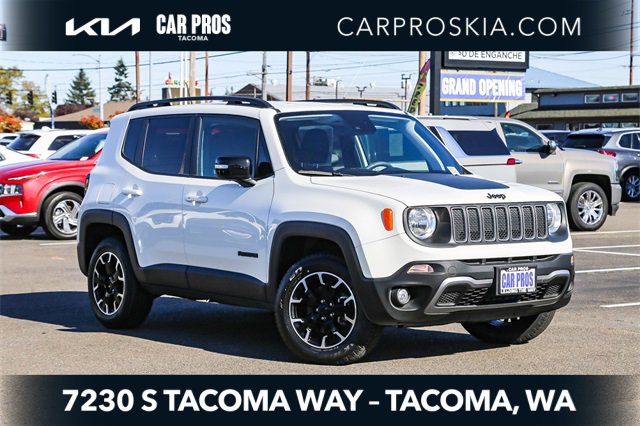 Used 2023 Jeep Renegade Latitude